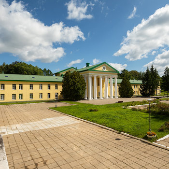Учебно-оздоровительный комплекс &laquo;Лесное озеро&raquo;